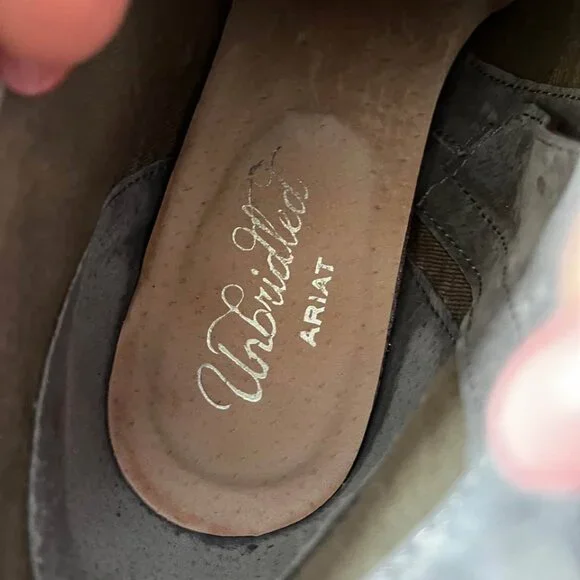 Ariat Unbridled Layla Leather Heel Shimmer Silver Metallic Ankle Boots SZ 7.5 - Picture 7 of 8